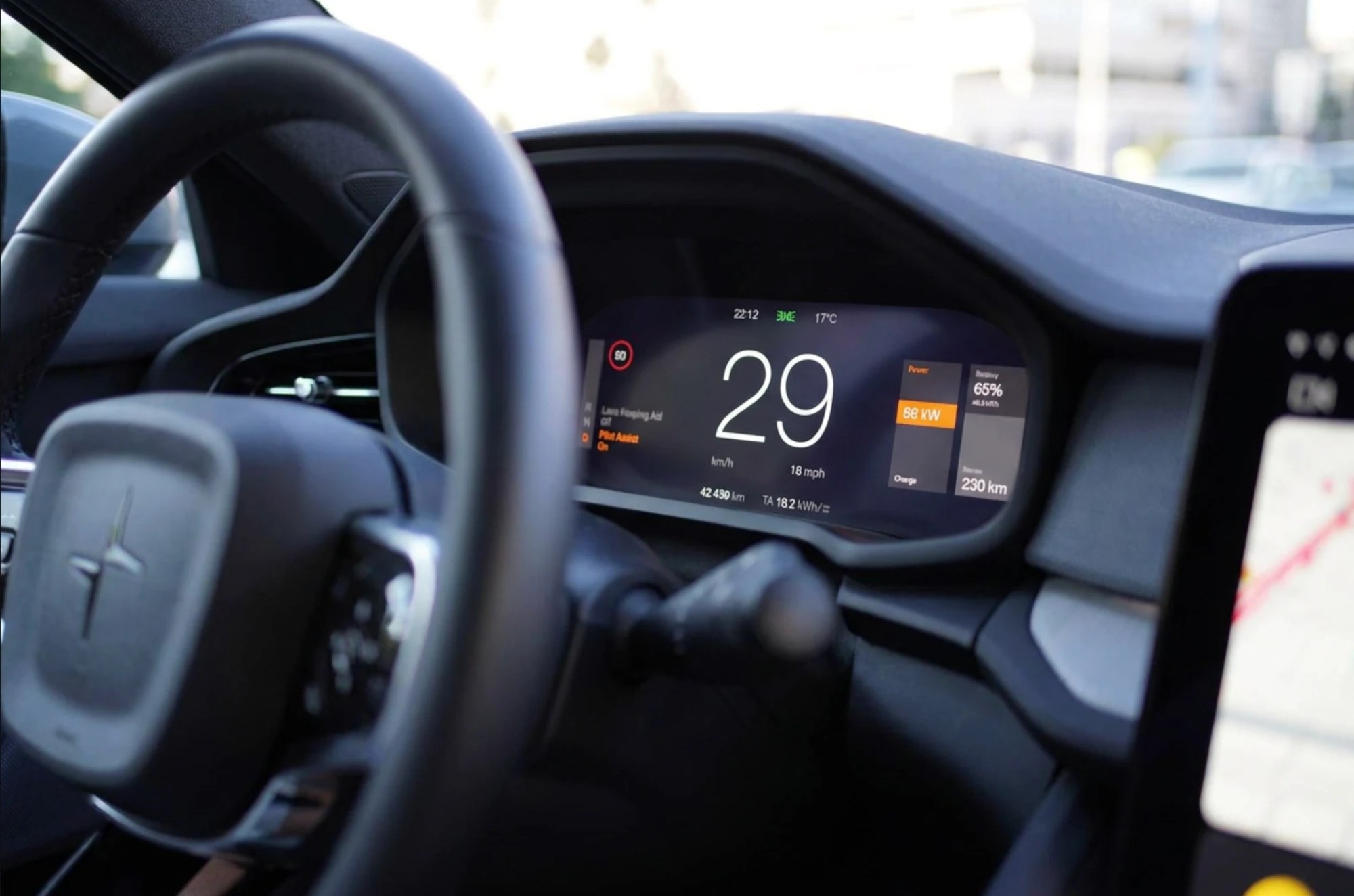 The proposed version on the driver display, seen from the side, in the Polestar 2 cabin